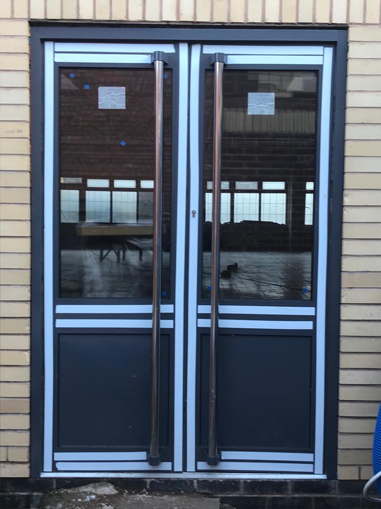 Glazeland door installations